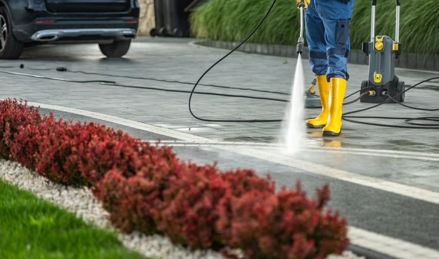 Top-rated Driveway Pressure Washing Torrance, CA